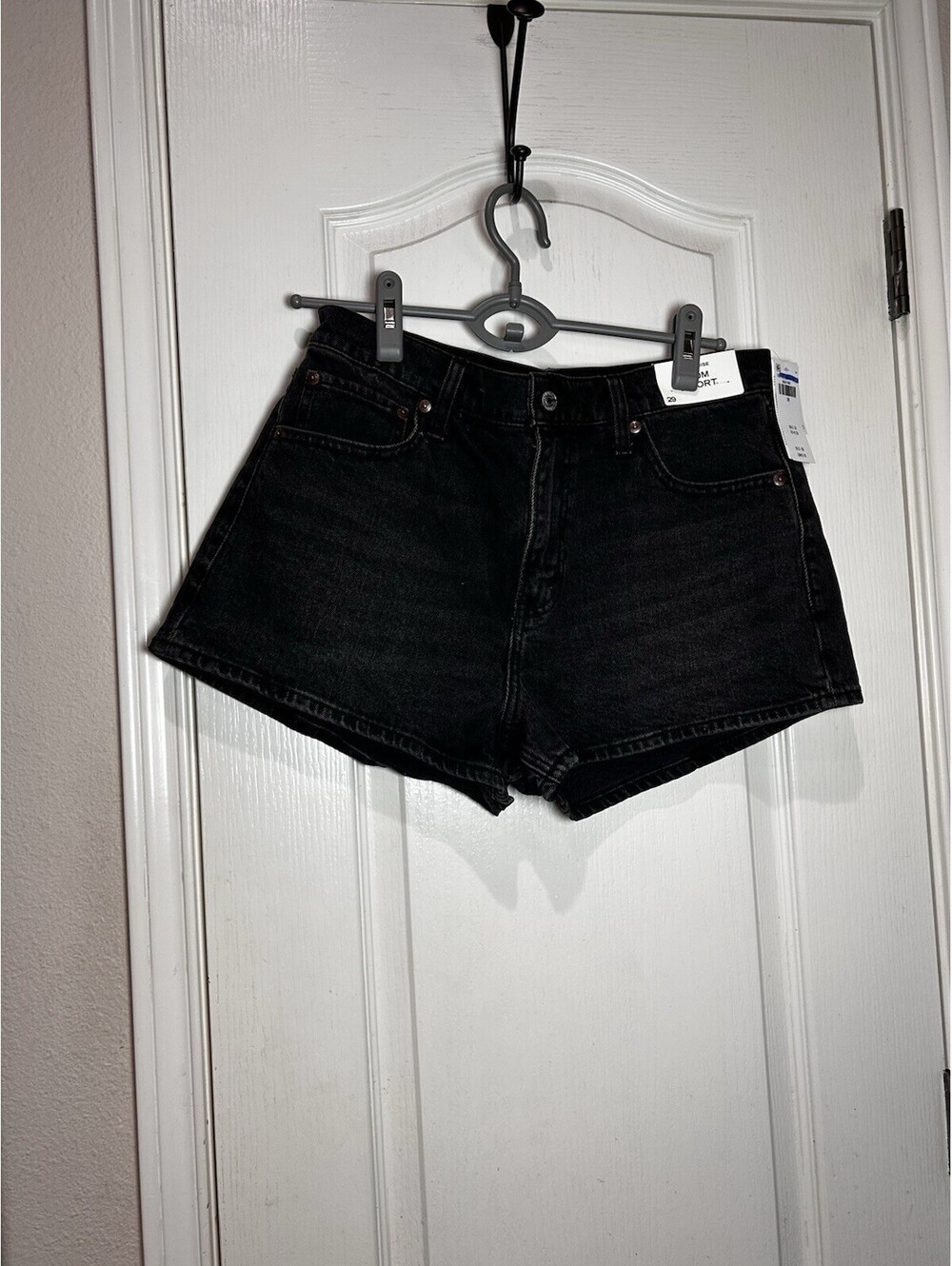 abercrombie fitch High Rise Mom Short Black Non-distressed Sz 29 NWT